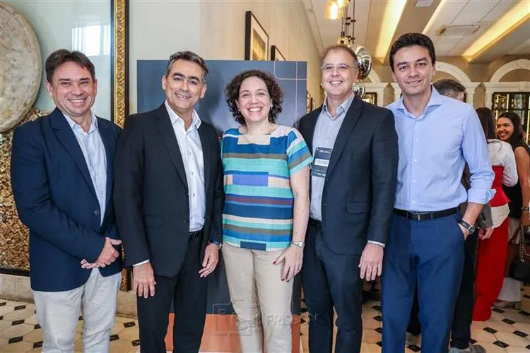 Mariana Zaparolli analisa métricas e negócios em evento na capital cearense