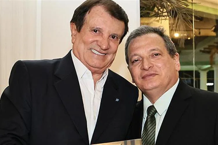 Livro “Trajetória de Sucesso” tem prestigiado lançamento em Fortaleza