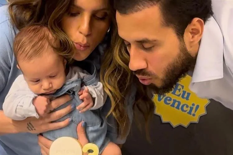 Rebeca Thomaz e Juan Bianchi celebram os três meses do filho, Antoni