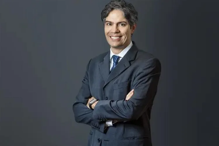 Ricardo Amorim, economista mais influente do Brasil, é indicado ao Prêmio iBest pelo 4º ano!