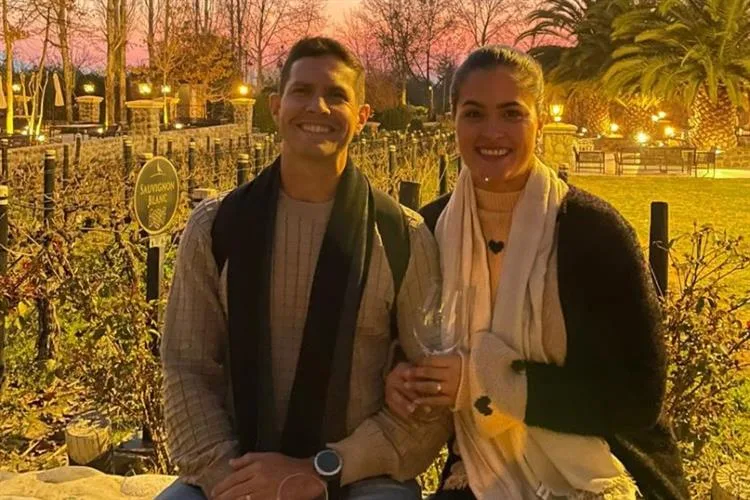 Christianne Moreira e Carlos Cavalcante celebram a nova idade em Santiago, no Chile