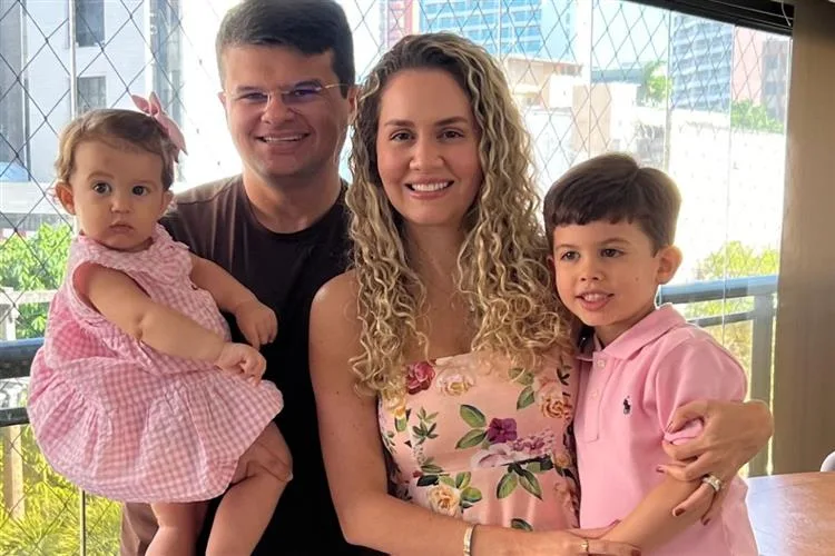 Thiago Joca comemora a nova idade em família