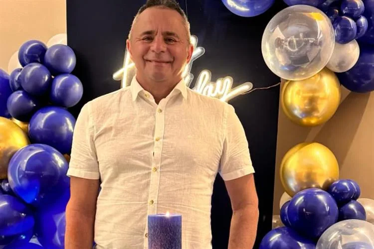Nidovando Pinheiro celebra aniversário ao lado da família