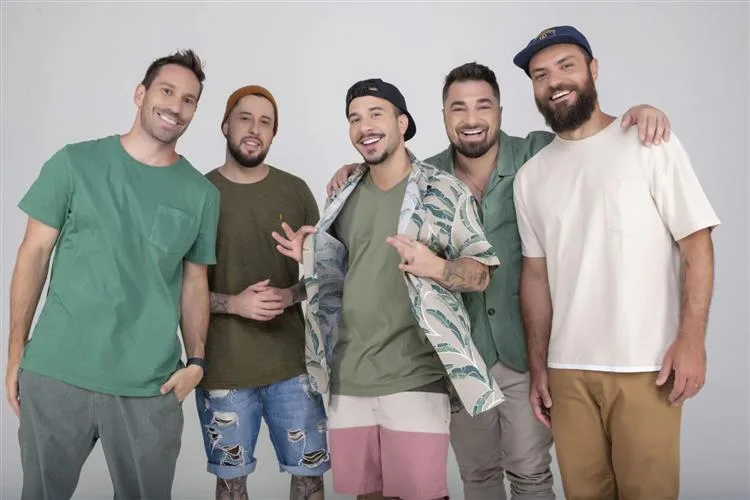 Orla Beach Club celebra três anos com Jeito Moleque e grandes atrações