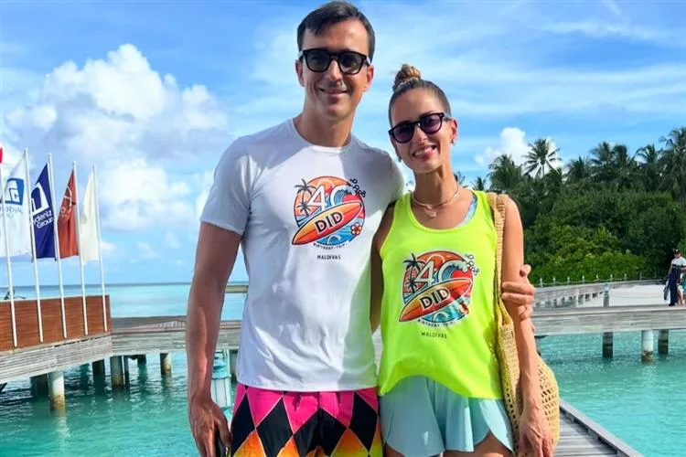 Did Machado Neto celebra a nova idade em viagem com a família pelas Maldivas