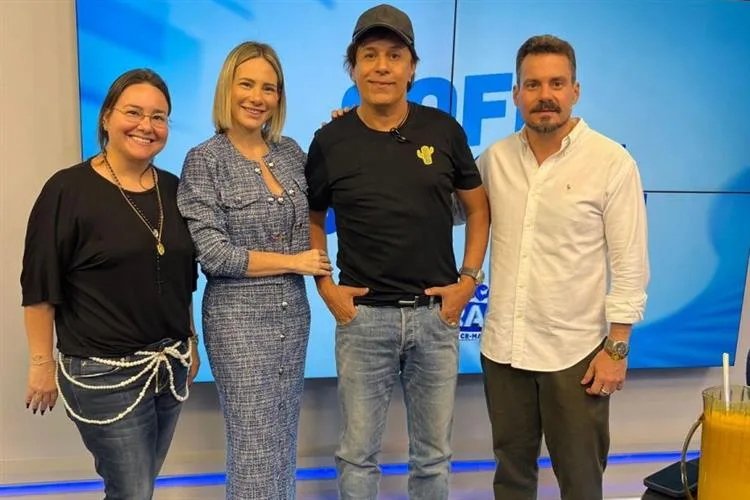 Tom Cavalcante visita TV Cidade e concede entrevista exclusiva