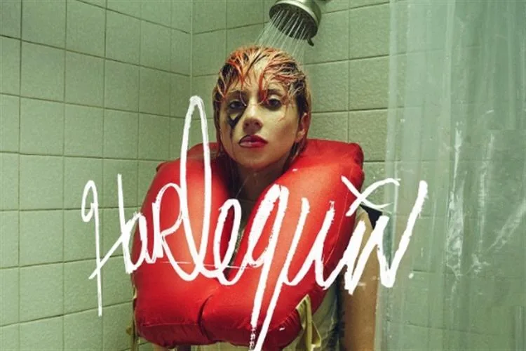 Lady Gaga Revela Novo Álbum em Conexão com o Filme 'Coringa: Delírio a Dois'