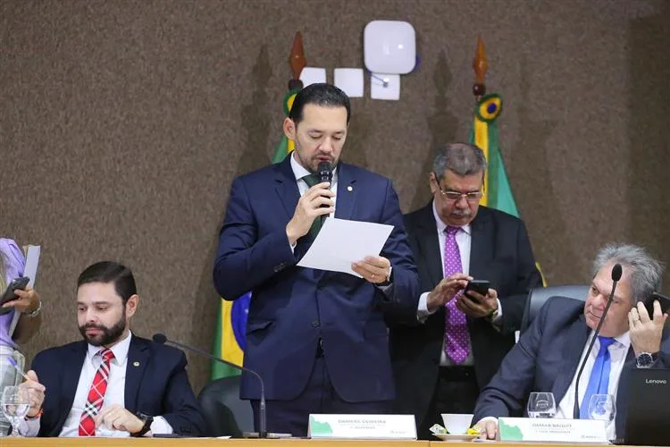 Assembleia Legislativa aprova projeto que assegura gratuidade no transporte durante as eleições