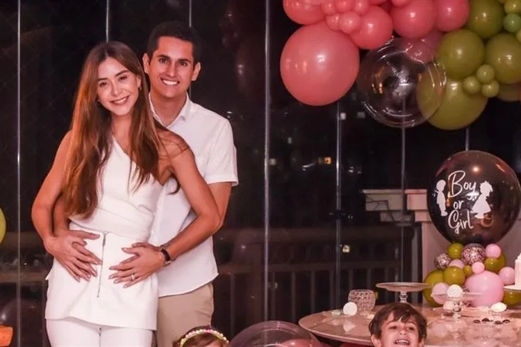 Chá revelação emociona Livia Feitosa e Domingos Neto à espera do terceiro filho, Vicente