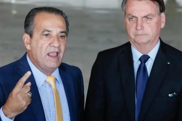 Malafaia critica Bolsonaro: "que porcaria de líder é esse?"