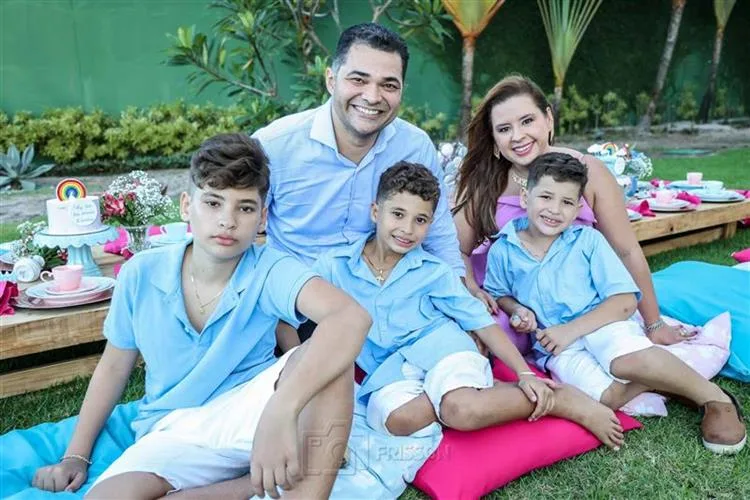 R. Ximenes promove animada celebração do Dia das Crianças