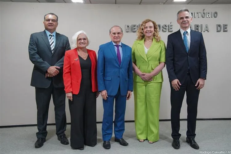 Desembargador Heráclito Vieira de Sousa Neto é eleito Presidente do TJCE para biênio 2025-2027