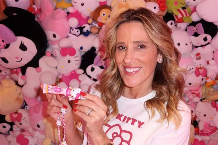 Cimed lança Carmed Hello Kitty em comemoração aos 50 anos da icônica personagem, em Tóquio