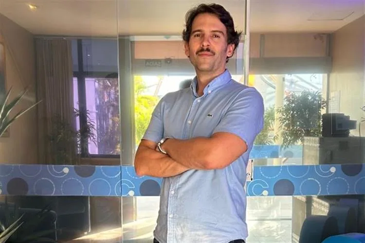 Vicente Sanford aborda a ampliação da produção na Wu Cosméticos