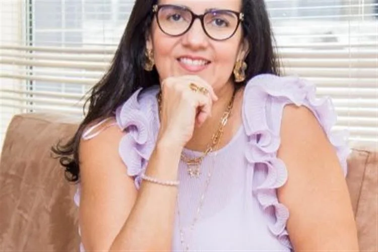 Luciane Sallas é eleita Executiva do Ano no Prêmio Equilibrista 2024