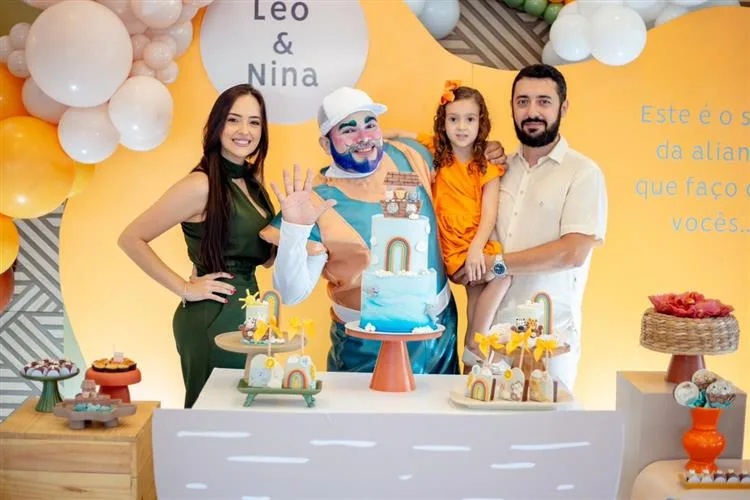 Yanne Xenofonte e Felipe Farias armam festa dupla para o parabéns da filha Nina e do sobrinho Léo
