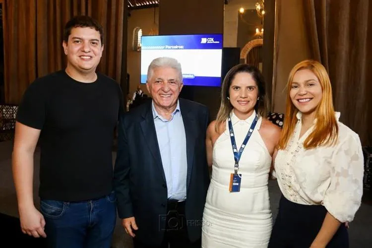 Deusmar Queirós compartilha sua exitosa experiência em almoço da CDL Jovem Fortaleza