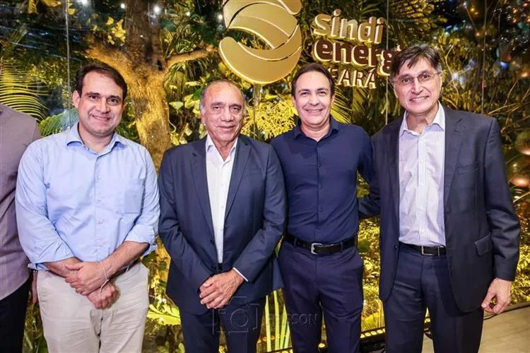 Sindienergia reúne associados e autoridades em celebração aos êxitos do setor