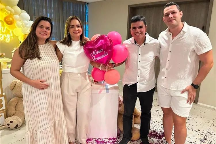 Chagas Vieira comemora a espera pela primeira neta, Maria Fernanda