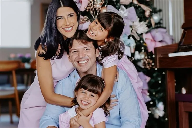 Clarissa Aguiar e Paulo Porto anunciam terceiro contrato com dona Cegonha