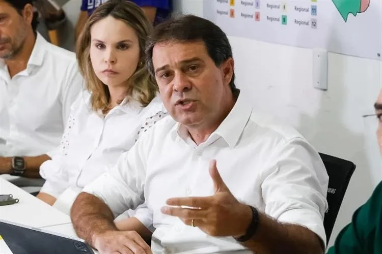 Evandro Leitão apresenta dados alarmantes da situação financeira de Fortaleza