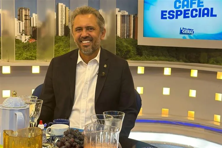 Elmano de Freitas garante recursos para o IJF, novos concursos públicos e reforço na segurança