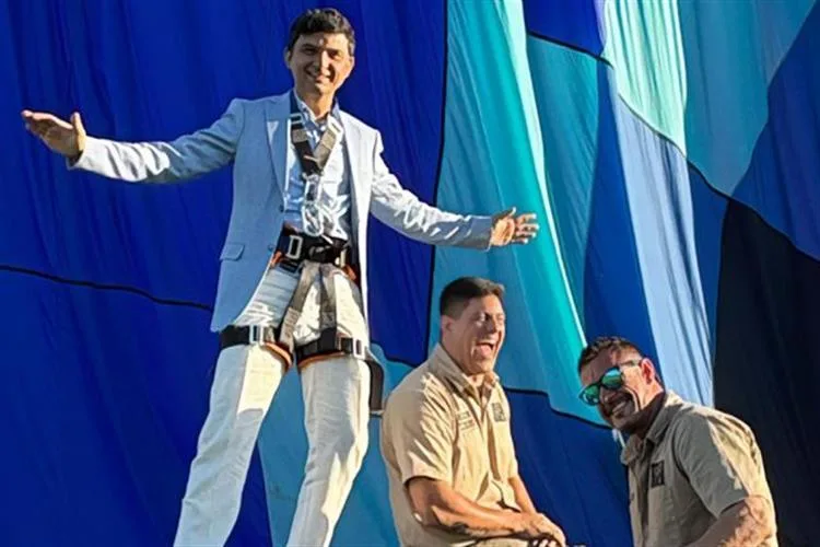 Pianista Paulo Rodrigo anuncia o lançamento do clipe "Voando Alto"