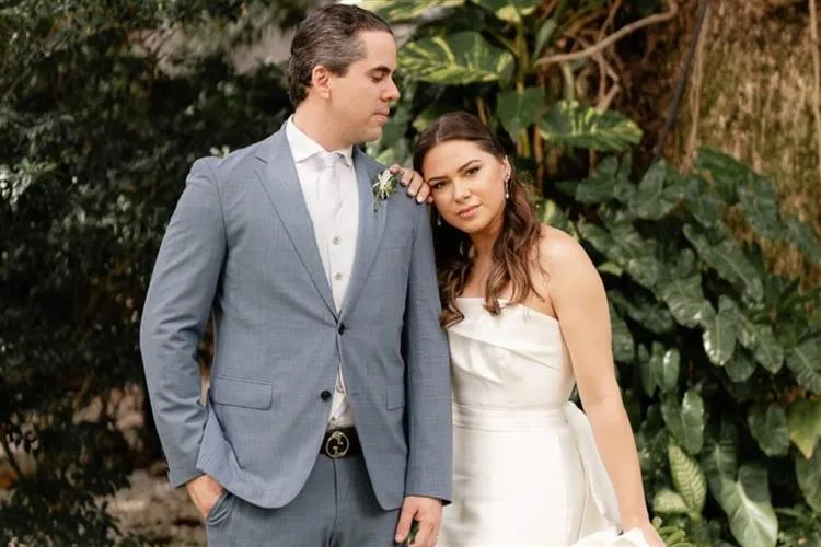 Ticiana e Alfredo Lima completam uma década de amor e renovam os votos com as bênçãos de Deus