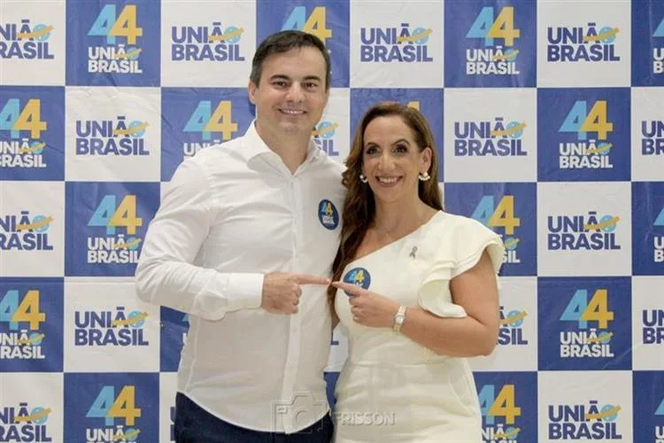 Capitão Wagner e Kamila Cardoso no I Fórum de Ideias do Movimento União Brasil