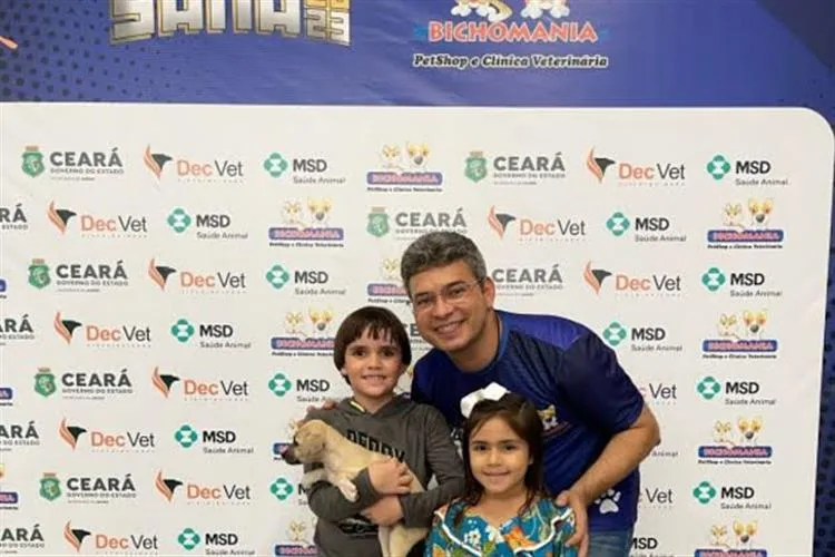 Sana começa na sexta-feira, 24, com maior evento de adoção de animais do Ceará