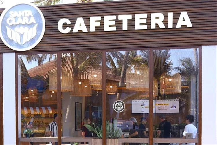 Santa Clara inaugura cafeteria no Beach Park