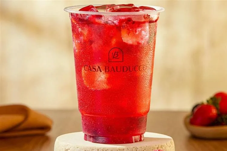 Casa Bauducco lança a Soda Italiana de Frutas Vermelhas