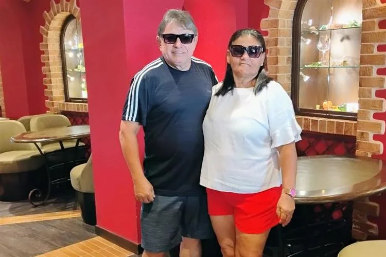 Audísio Lima e Lucimar Pereira embarcam no MSC Splendida