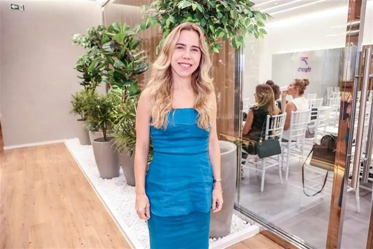 Mirella Freire reúne convidadas e apresenta o evento Inmersion 40+