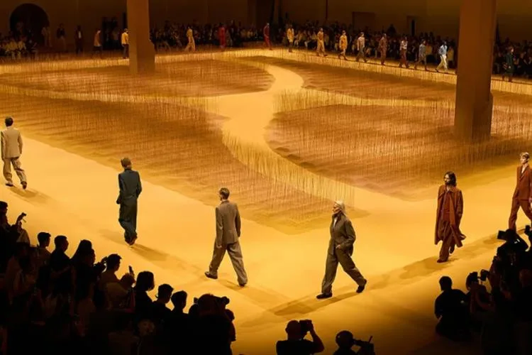 Zegna anuncia desfile exclusivo em Dubai para 202