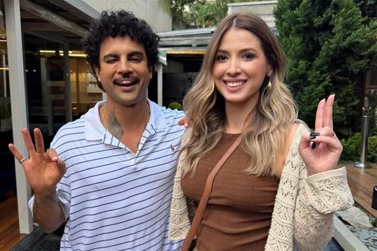 Karine Costa atualiza seus conhecimentos com Gabriel Deodato