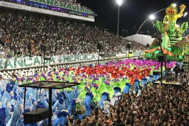 Desfiles do grupo especial das escolas de samba de São Paulo começam hoje. Saiba a ordem