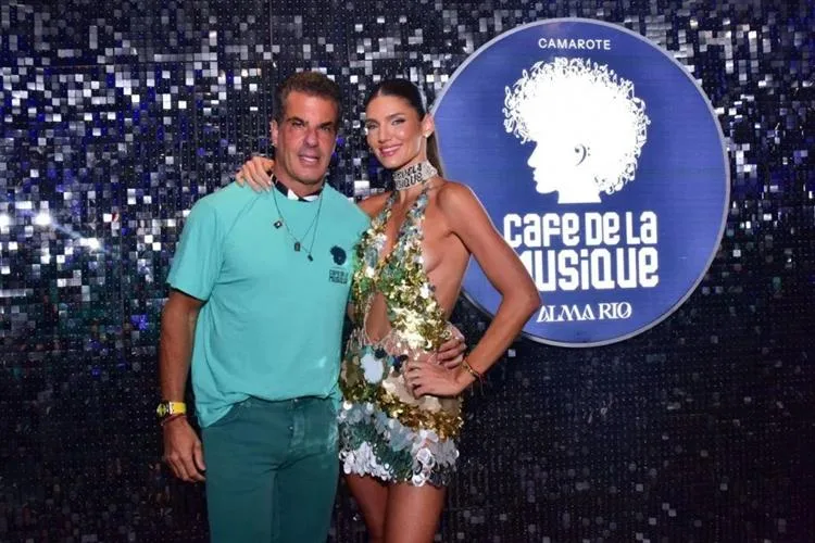 Álvaro Garnero e o Café de Lá Musique Alma Rio transformam a Sapucaí com celebração exclusiva