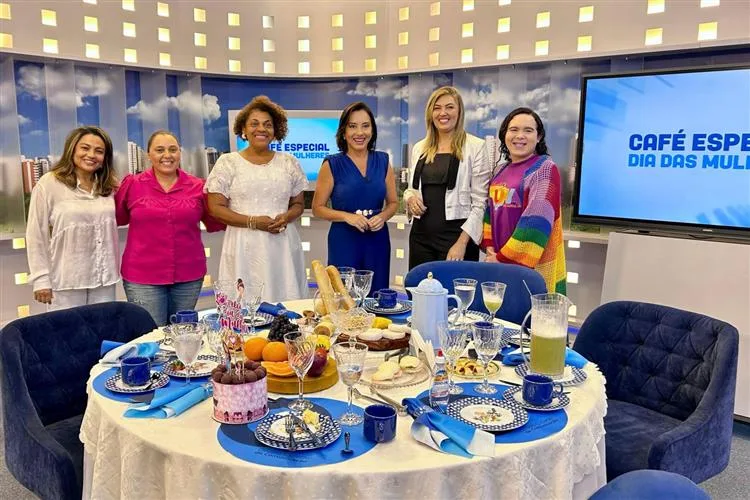 TV Cidade Fortaleza reverencia mulheres cearenses em programa especial