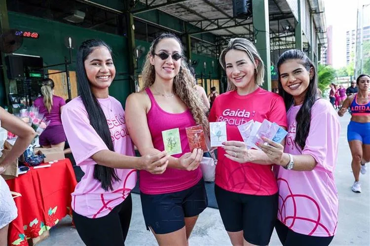 AYO promove evento no Dia da Mulher com a presença da equipe Gaída Beauty