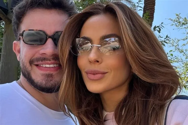 Tamiris Dias e Matheus Fernandes em momentos de diversão na Flórida