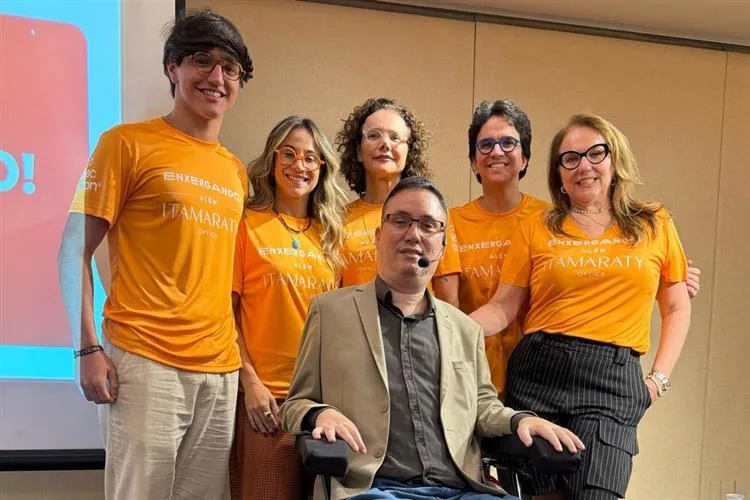 Márcio Vaz comanda convenção "Enxergando Além" das ópticas Itamaraty, Eyewear e Zeiss