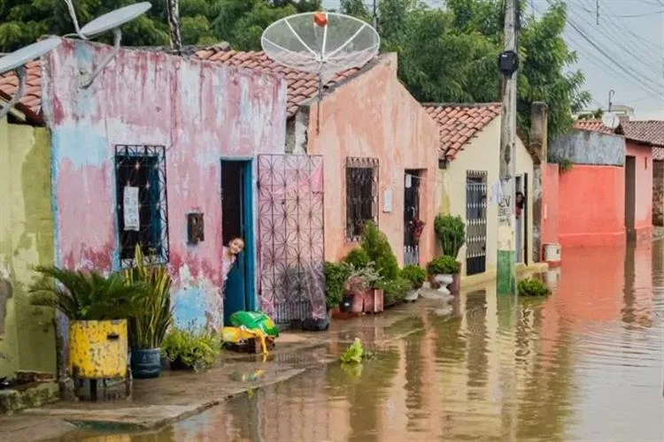 Ceará registra chuva em mais de 100 municípios pelo quinto dia seguido, nesta terça (11)