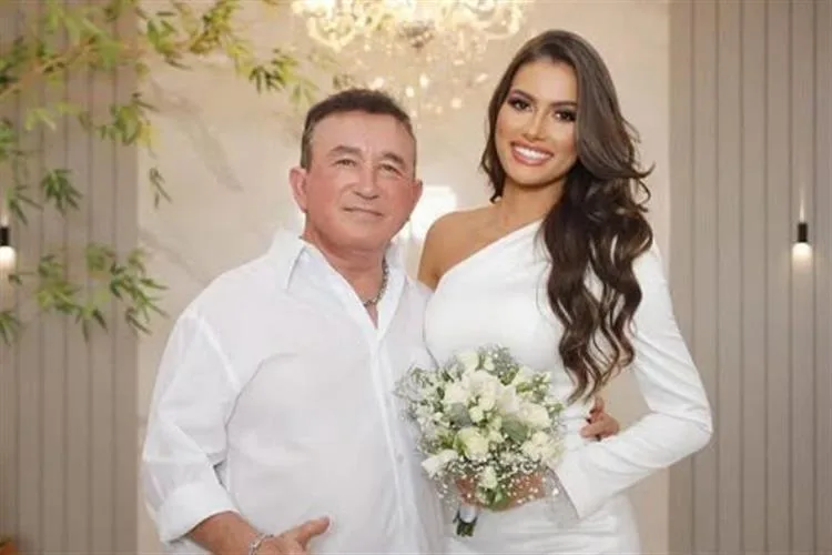 Amado Batista se casa com modelo 50 anos mais jovem