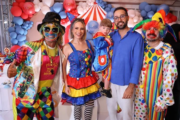 Diversão garantida no aniversário de Miguel Neto com o Palhaço Tutu
