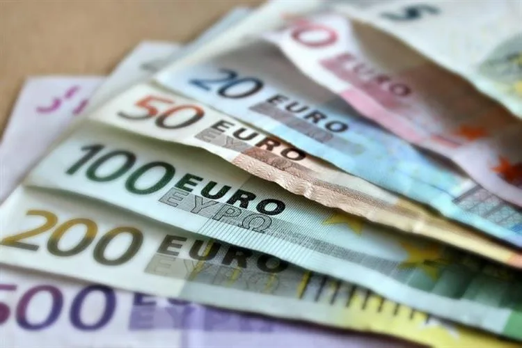 Países europeus se unem e reagem a tarifaço de Trump