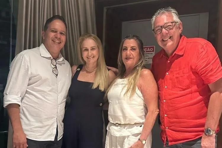 Cláudio Nelson celebra novo ciclo ao lado de amigos e autoridades no Ideal Clube