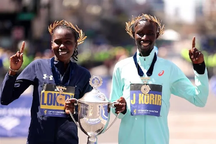Maratona de Boston 2025: Quênia domina com vitórias de John Korir e Sharon Lokedi