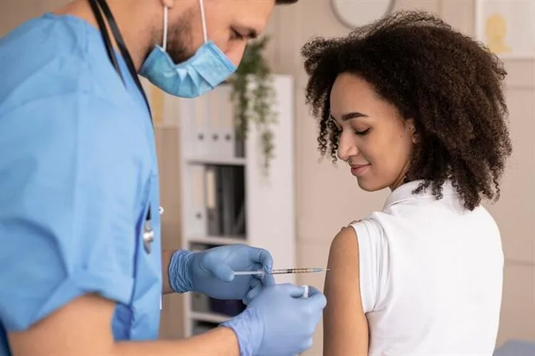 Vacina da gripe: por que precisamos tomar todo ano?