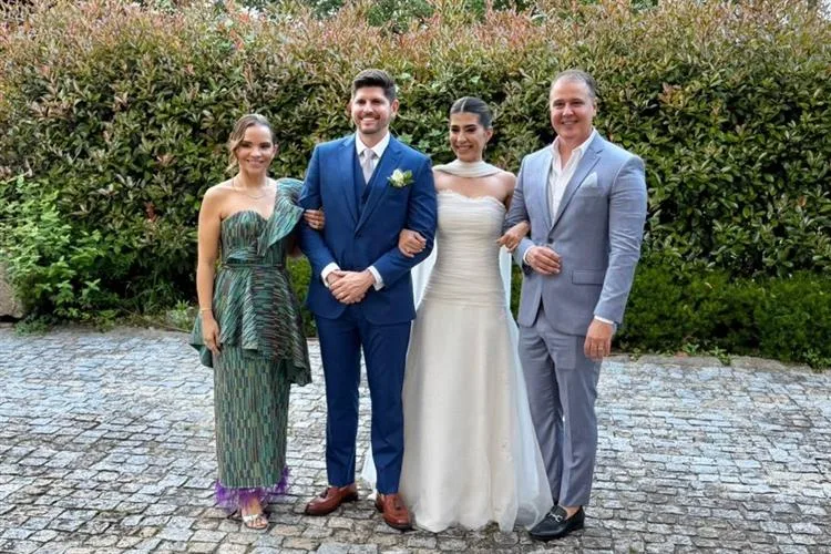 Viviane e Fabrício Martins marcam presença no casamento Rodrigo Félix e Lana Martins em Portugal